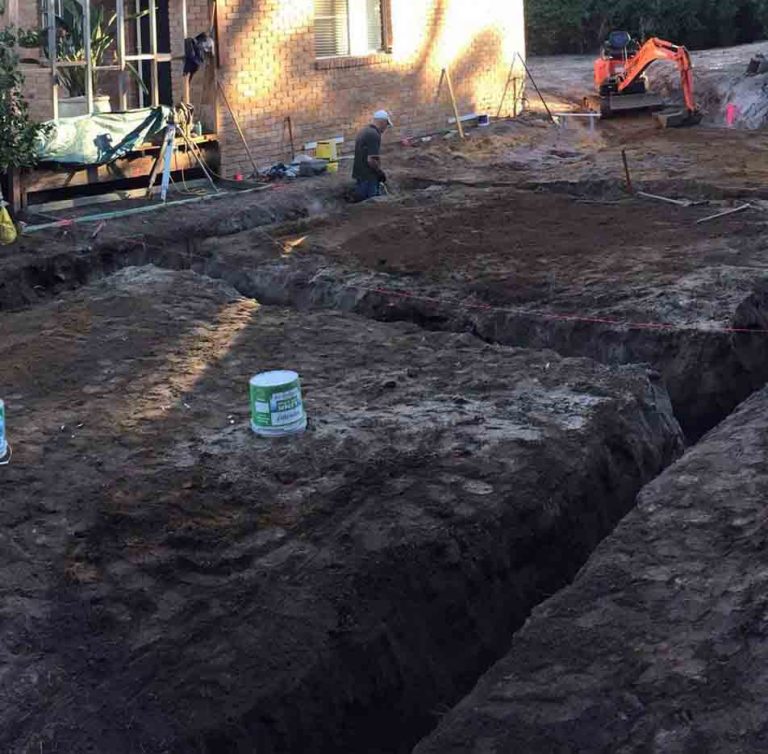 plumbing-and-electrical-trenching-digging-excavation